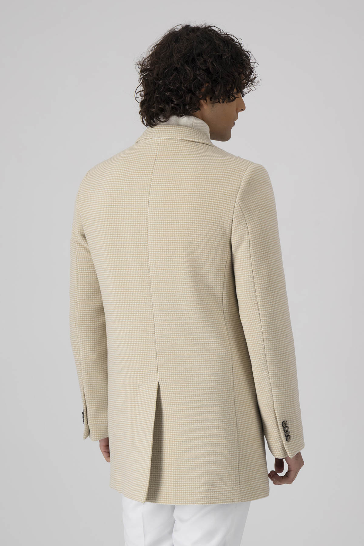 Abrigo Slim Fit Lmental image number 3