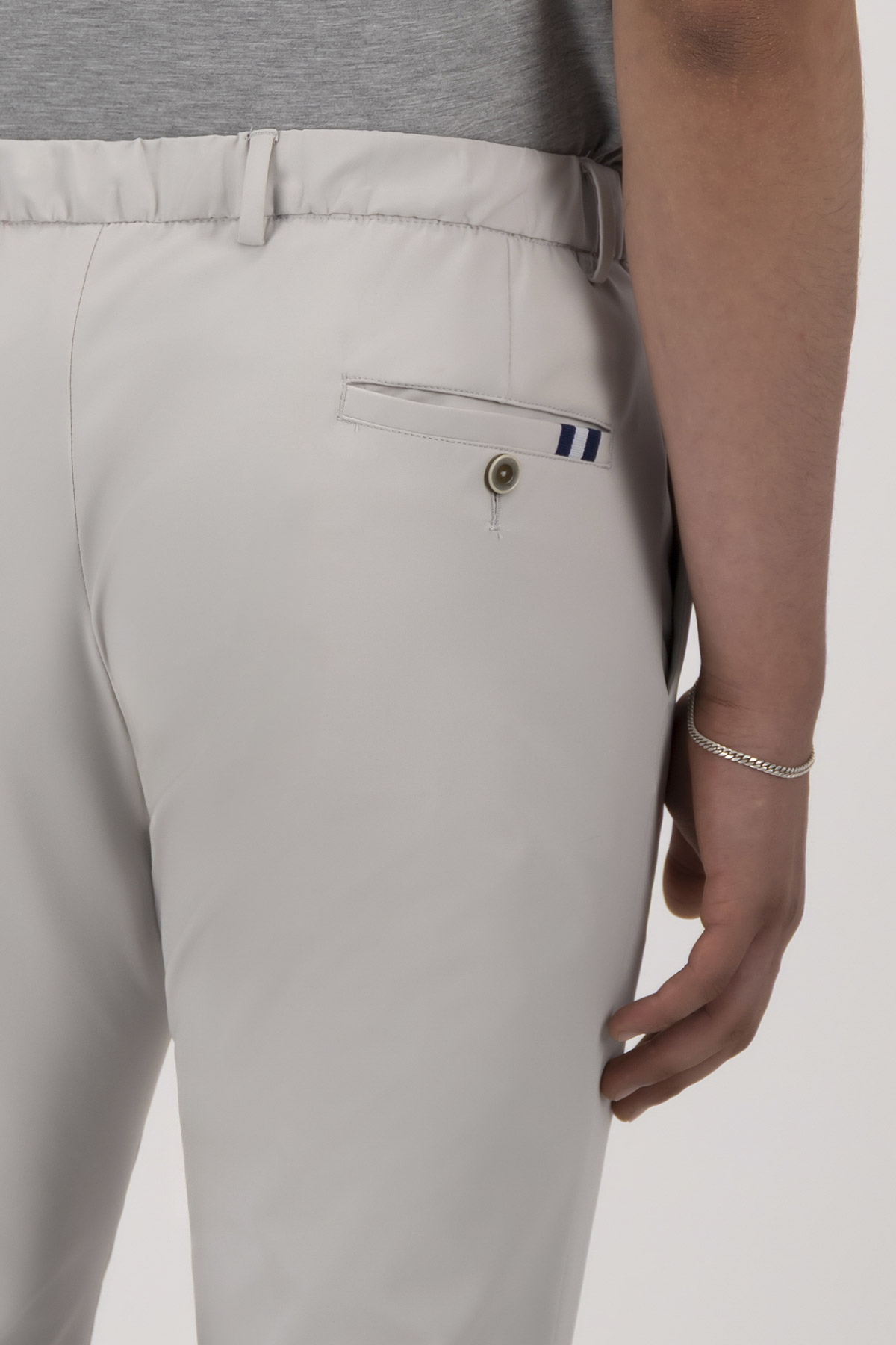 Pantalón Separate Move Slim Fit Lmental image number 4