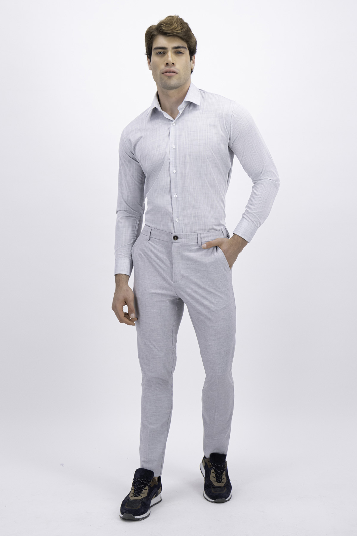 PANTALÓN VESTIR GRIS CLARO SLIM FIT LMENTAL image number 0