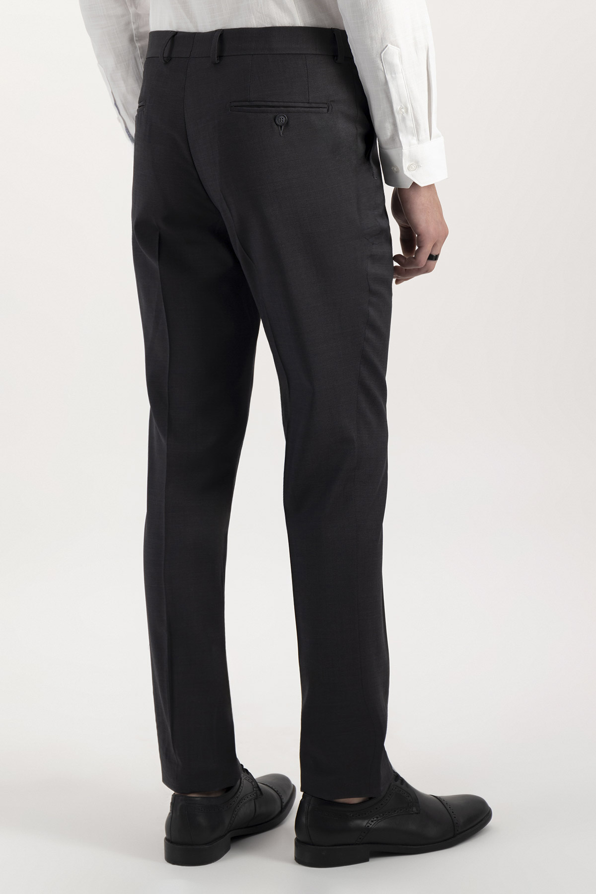 TRAJE FRESCO DI LANA CONTEMPORARY FIT LAMBERTI image number 4