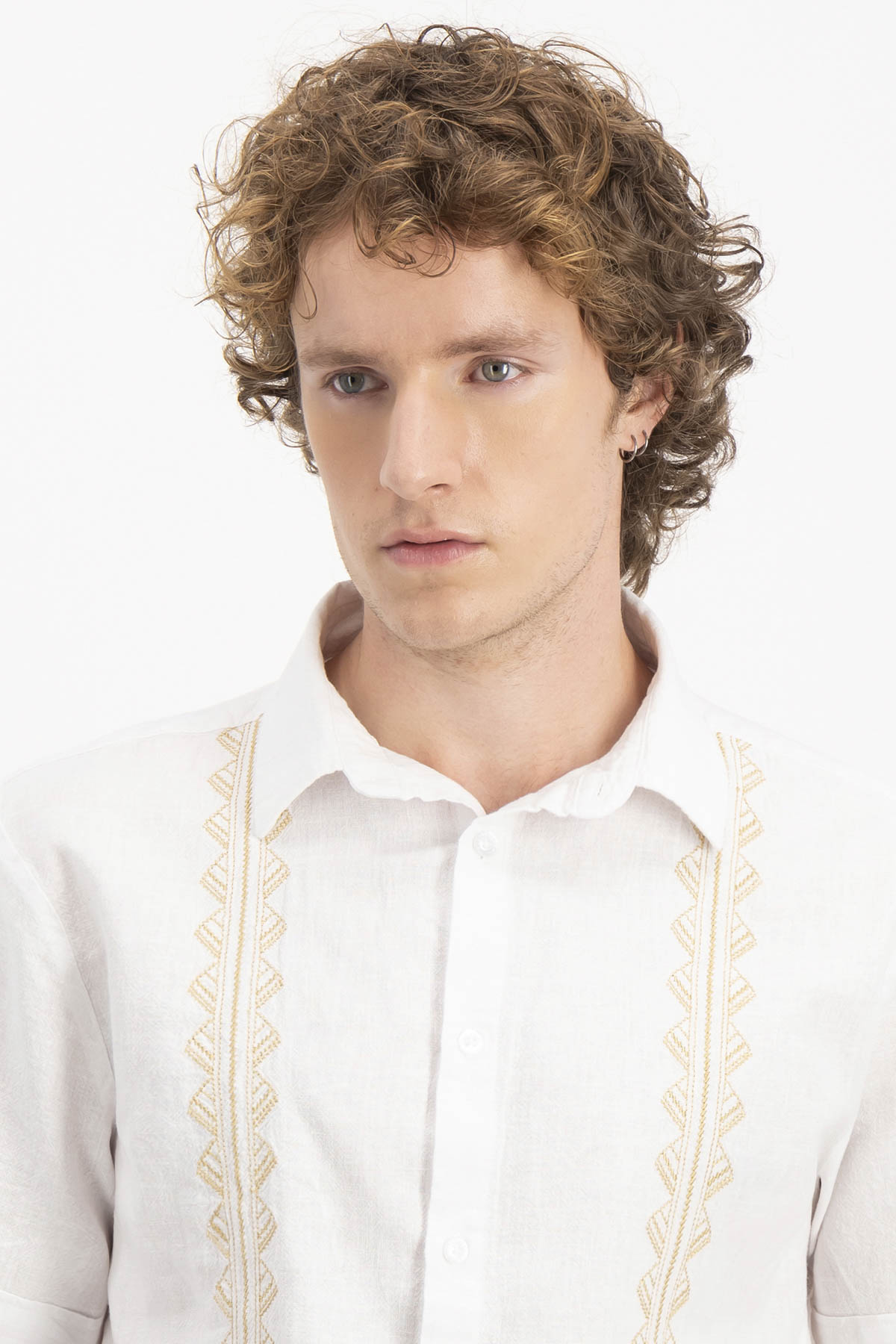 GUAYABERA CASUAL CONTEMPORARY FIT GUAYAHABANA image number 2