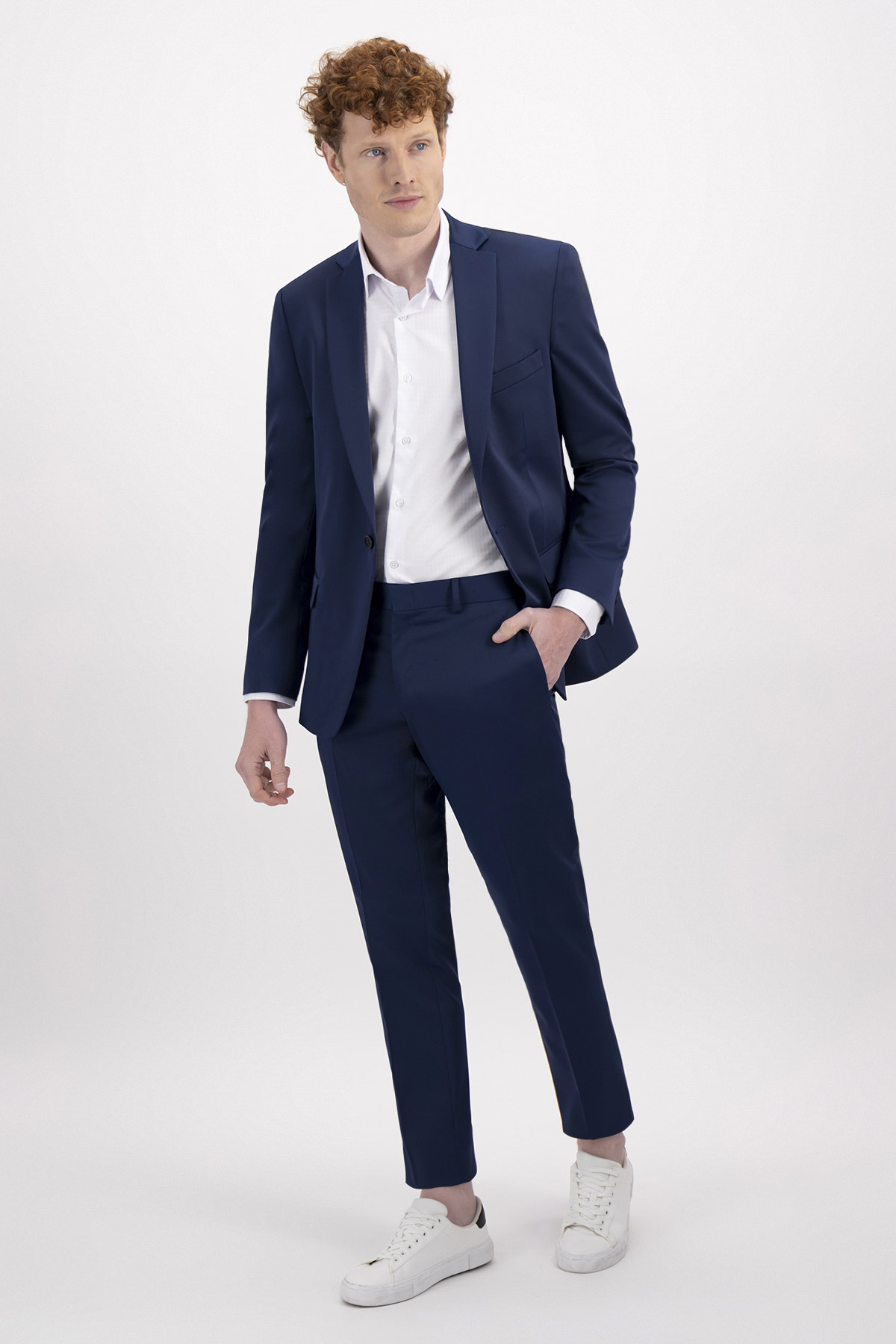 TRAJE TECHNO SUIT AZUL COBALTO SLIM FIT LMENTAL image number null