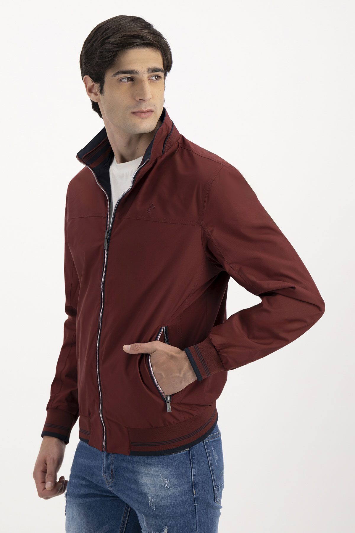 CHAMARRA REVERSIBLE MODERN FIT ROYALTON image number 0