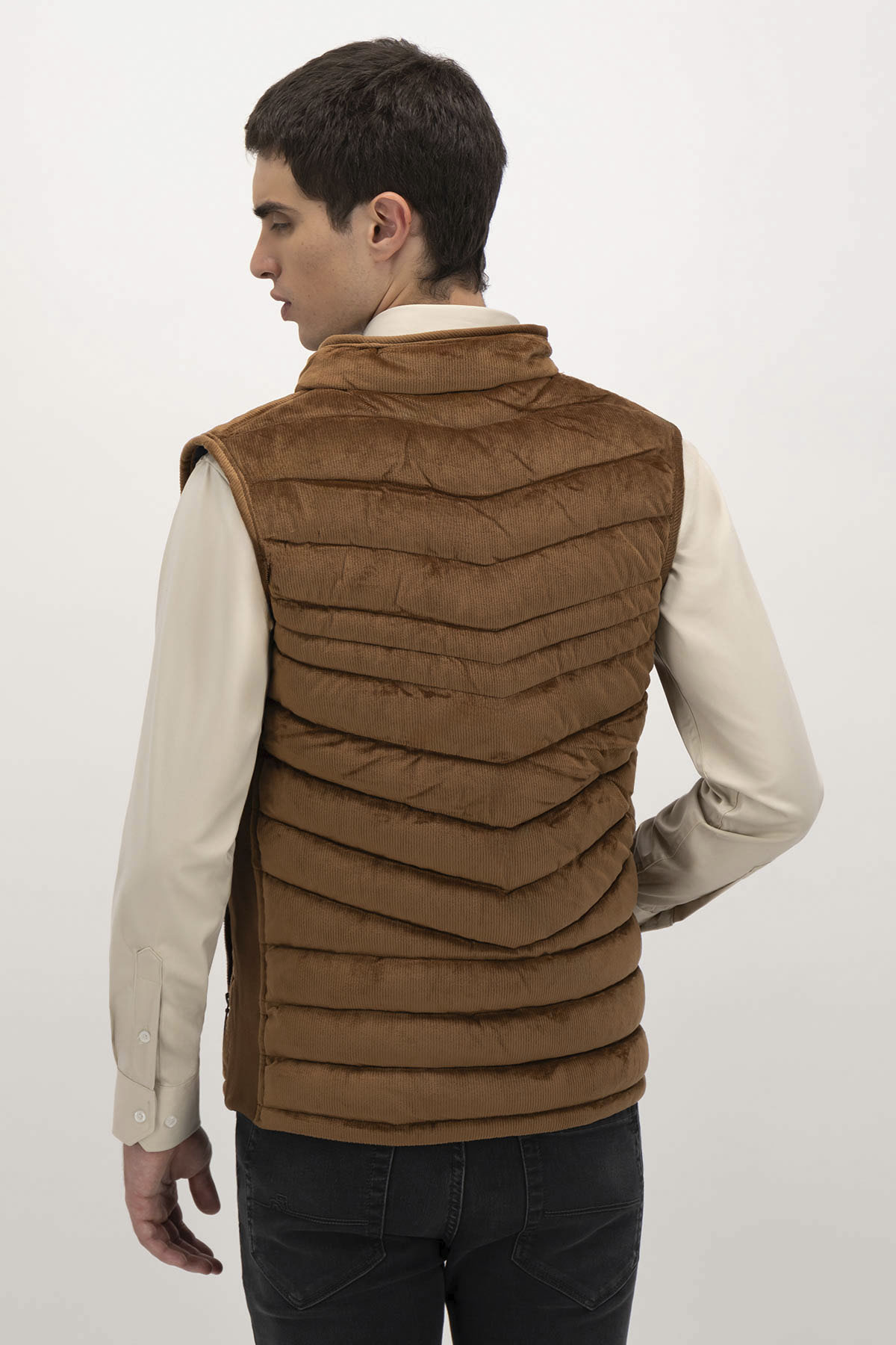 CHALECO CONTEMPORARY FIT ROYALTON image number 3
