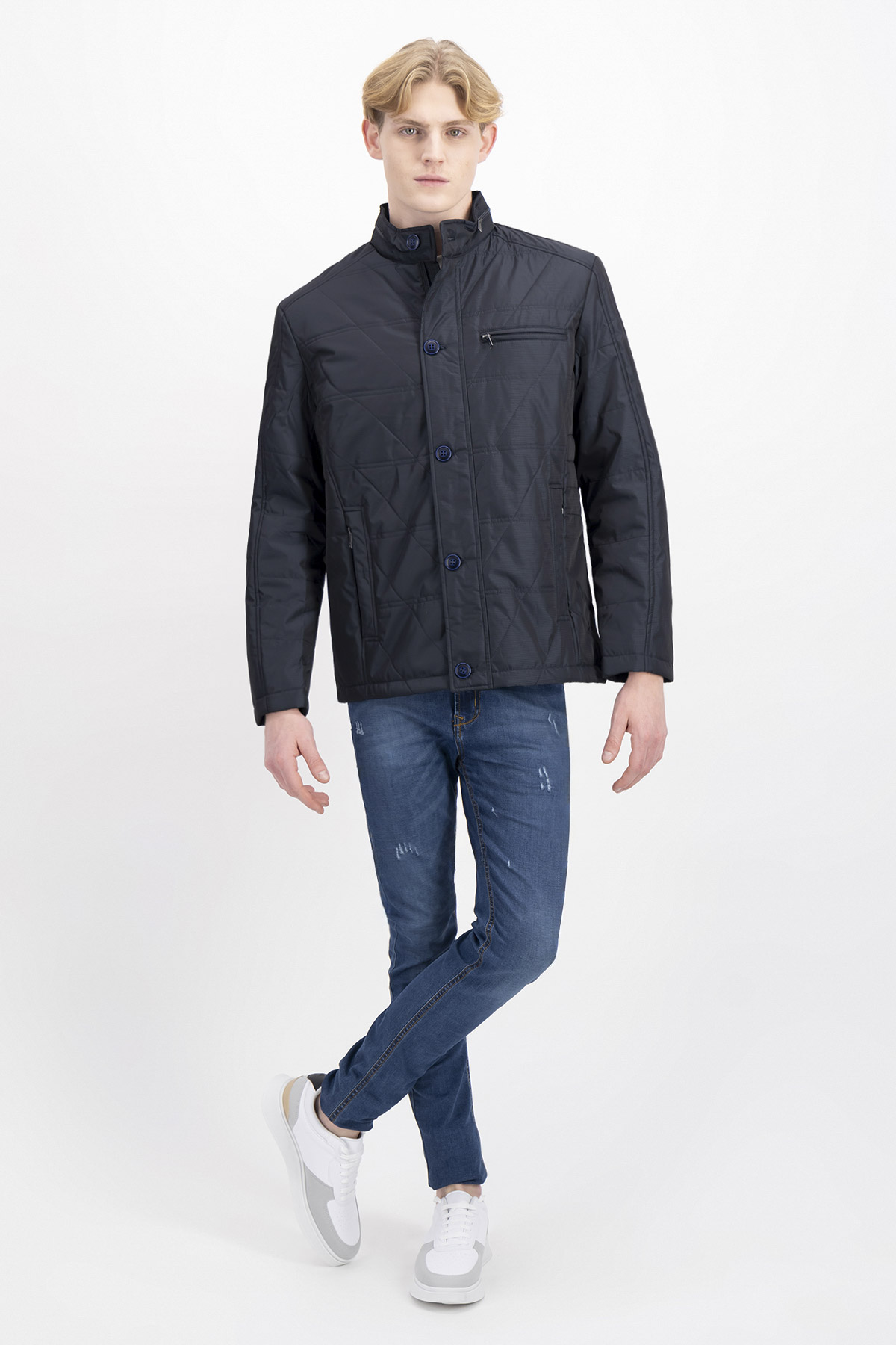 CHAMARRA SLIM FIT ROYALTON image number 2