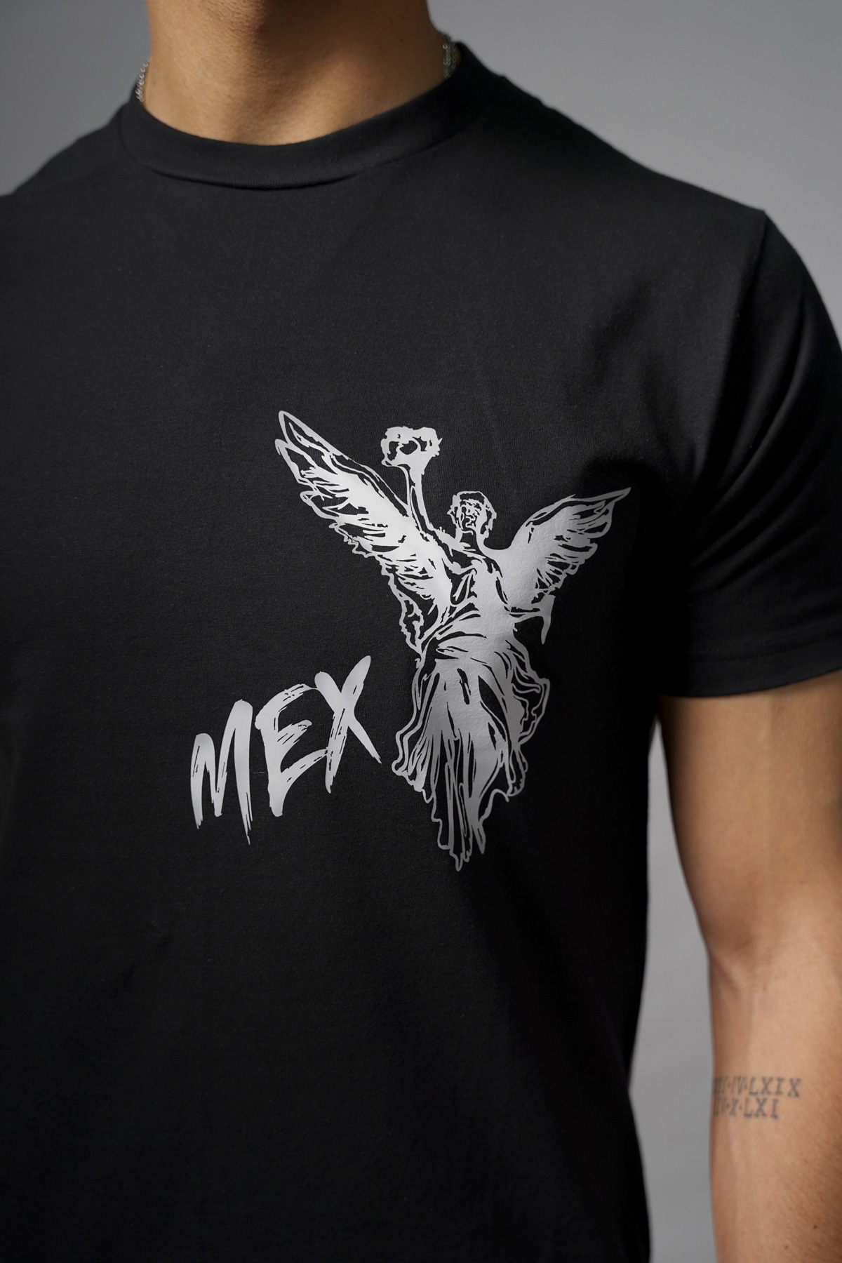 PLAYERA OFICINAL OLIMPICOS PARIS 2024 SLIM FIT MENS FASHION