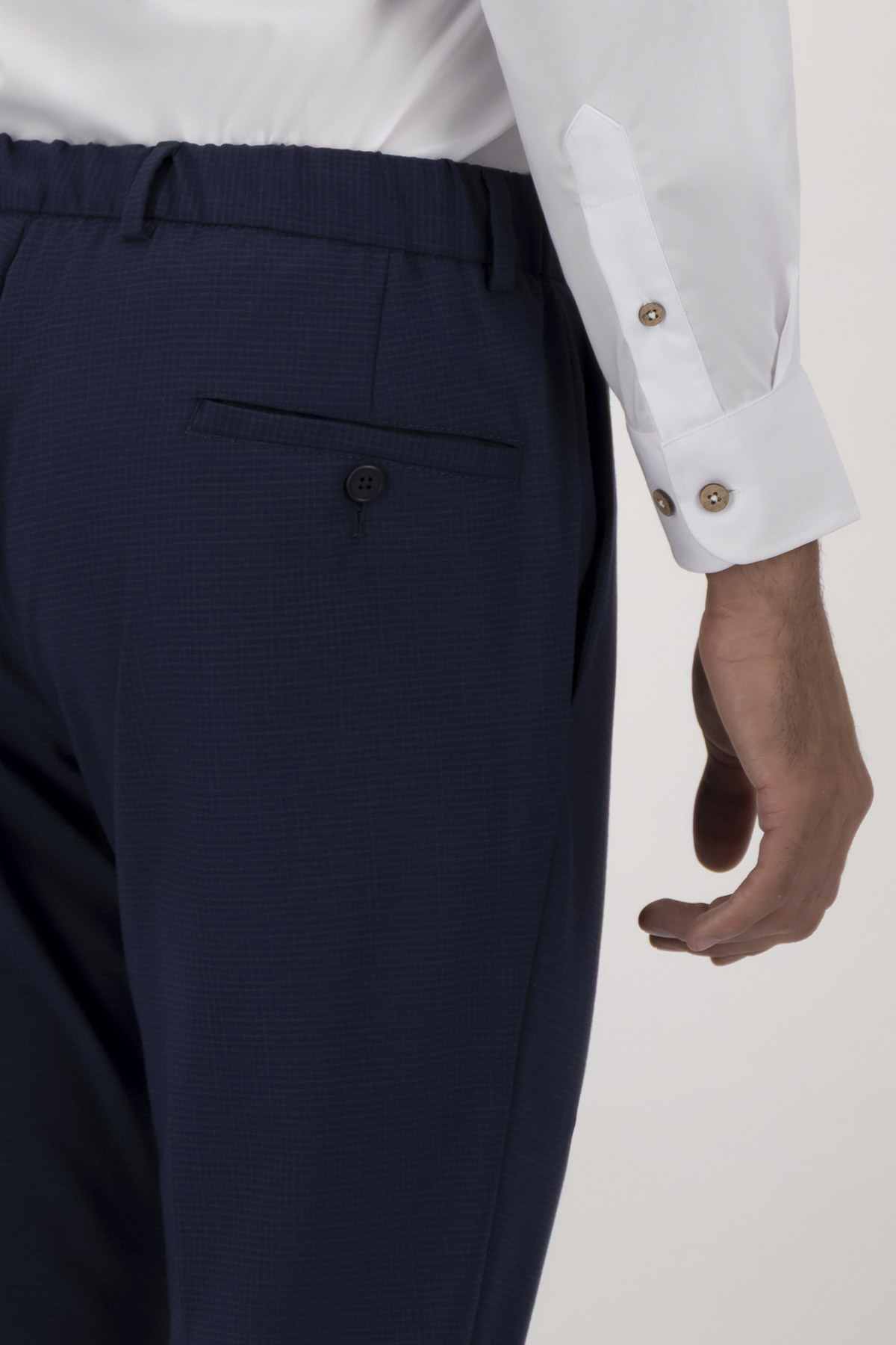 Pantalón Slim Fit Lmental image number 4