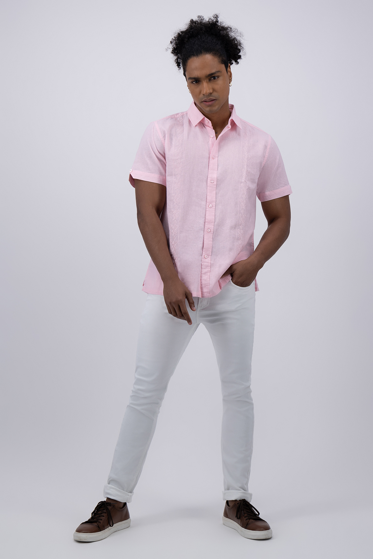 GUAYABERA CONTEMPORARY FIT MENS FASHION image number 1