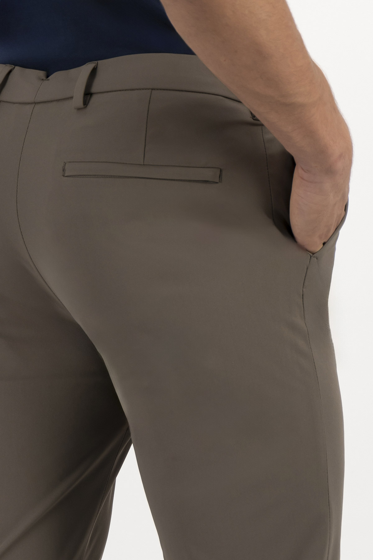 PANTALÓN CASUAL MOVE SLIM FIT LMENTAL image number 3