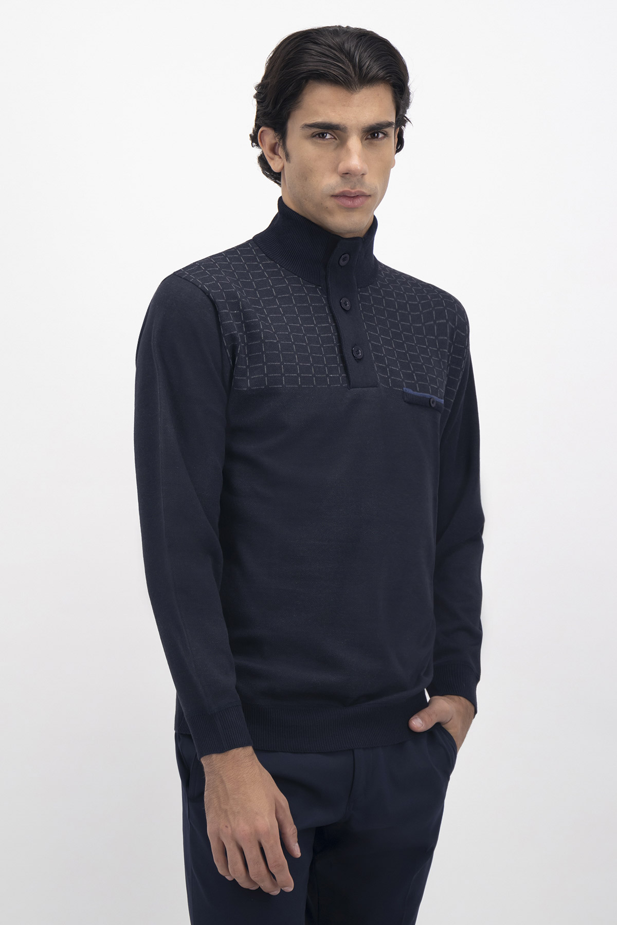 SUÉTER CONTEMPORARY FIT SONNETI