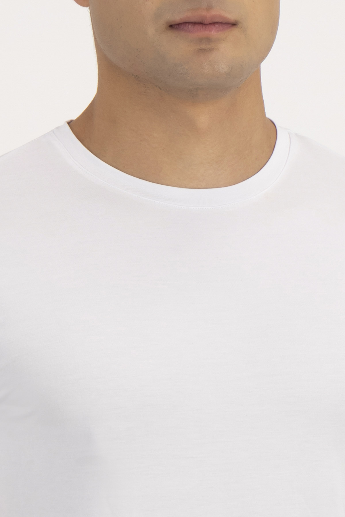 Playera Bamboo Fiber Slim fit image number 3