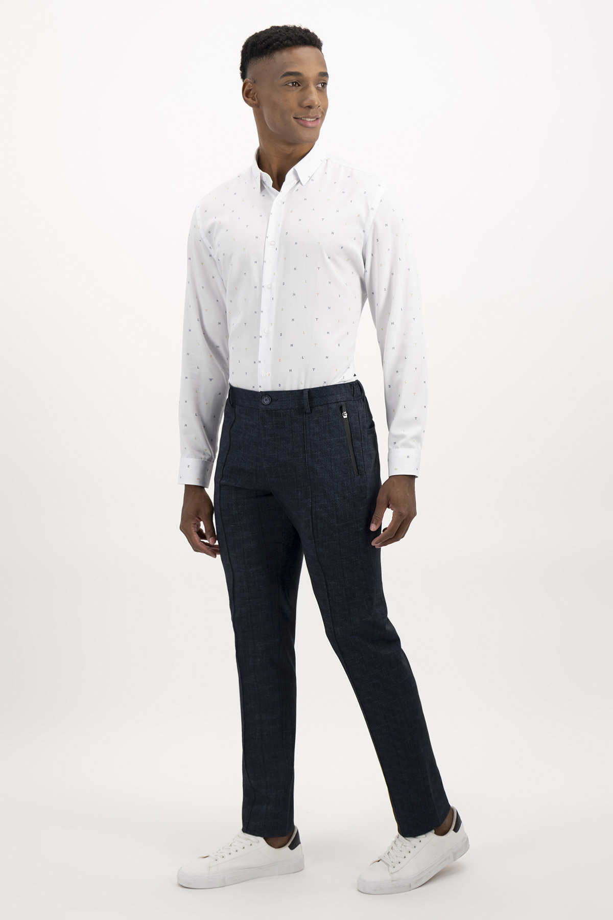 PANTALÓN TIPO JOGGER SLIM FIT LMENTAL image number 2