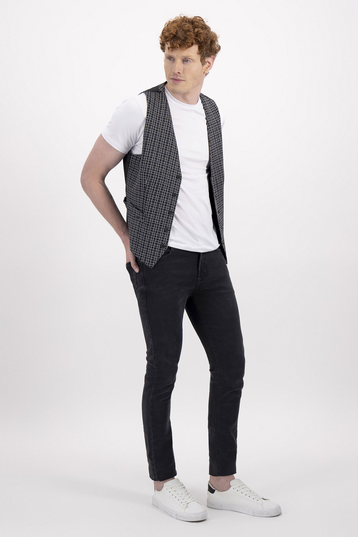 chaleco formal slim fit lmental image number 3