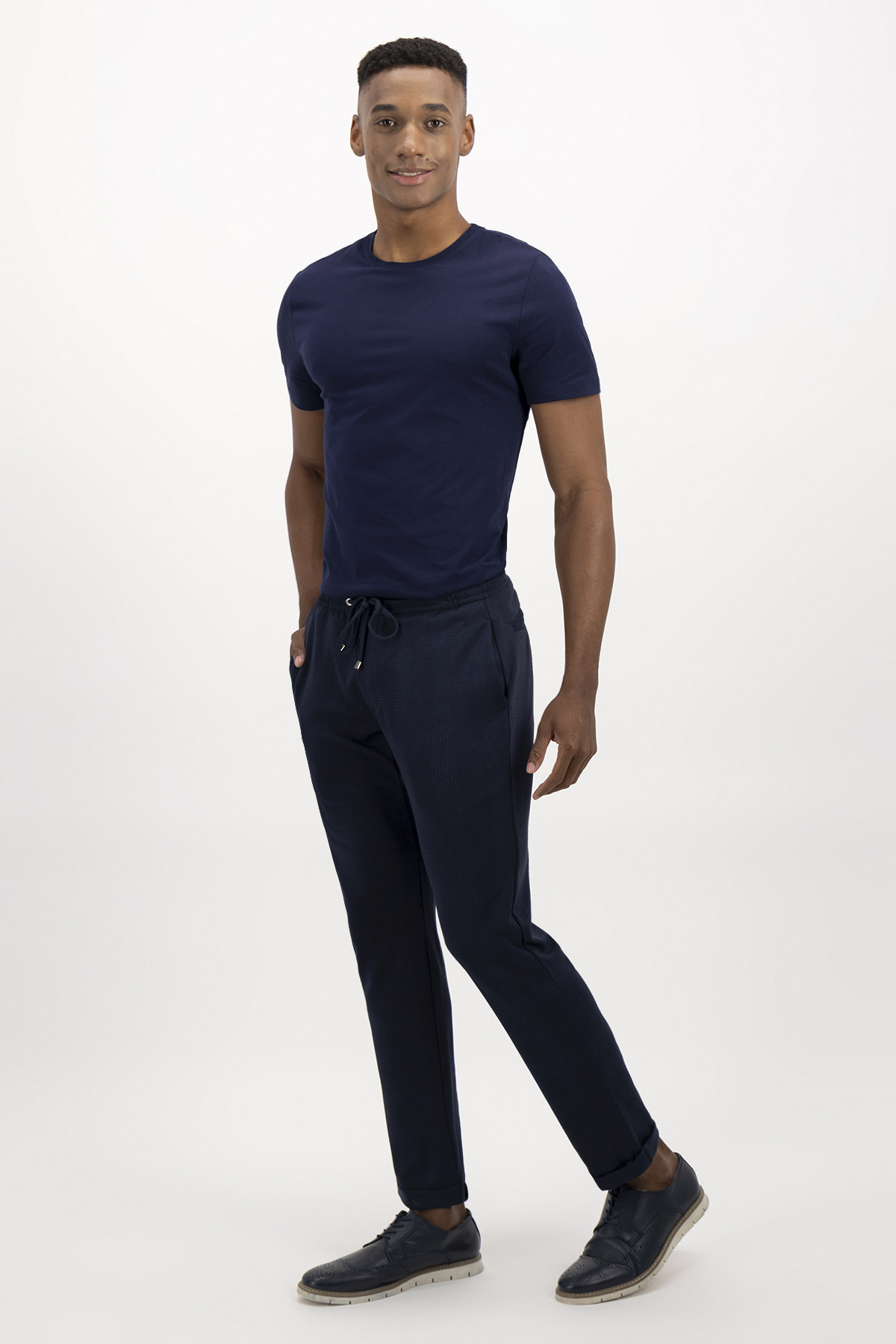 PANTALÓN TIPO JOGGER SLIM FIT LMENTAL image number 2