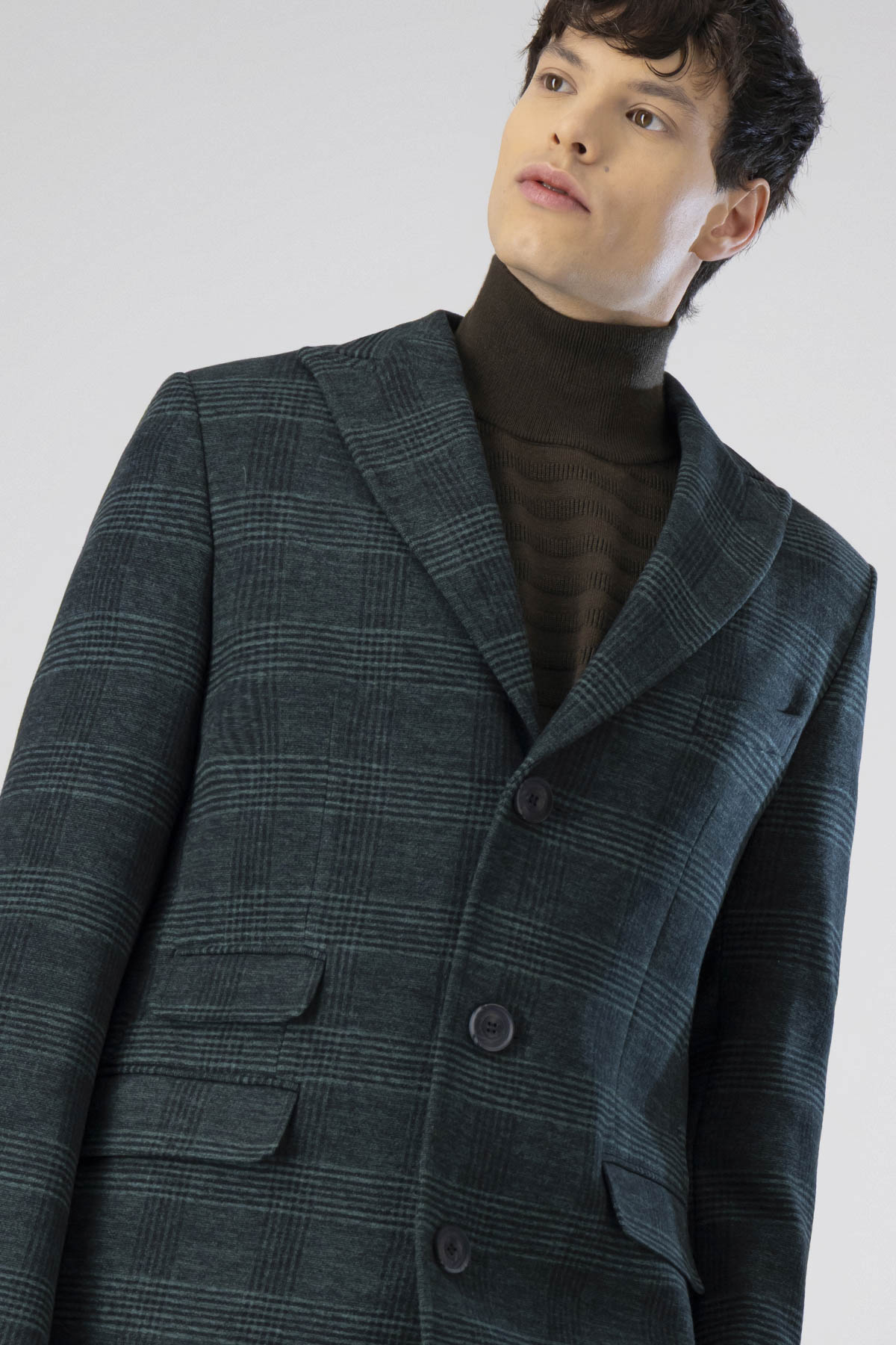 Abrigo Slim Fit Lmental image number 2