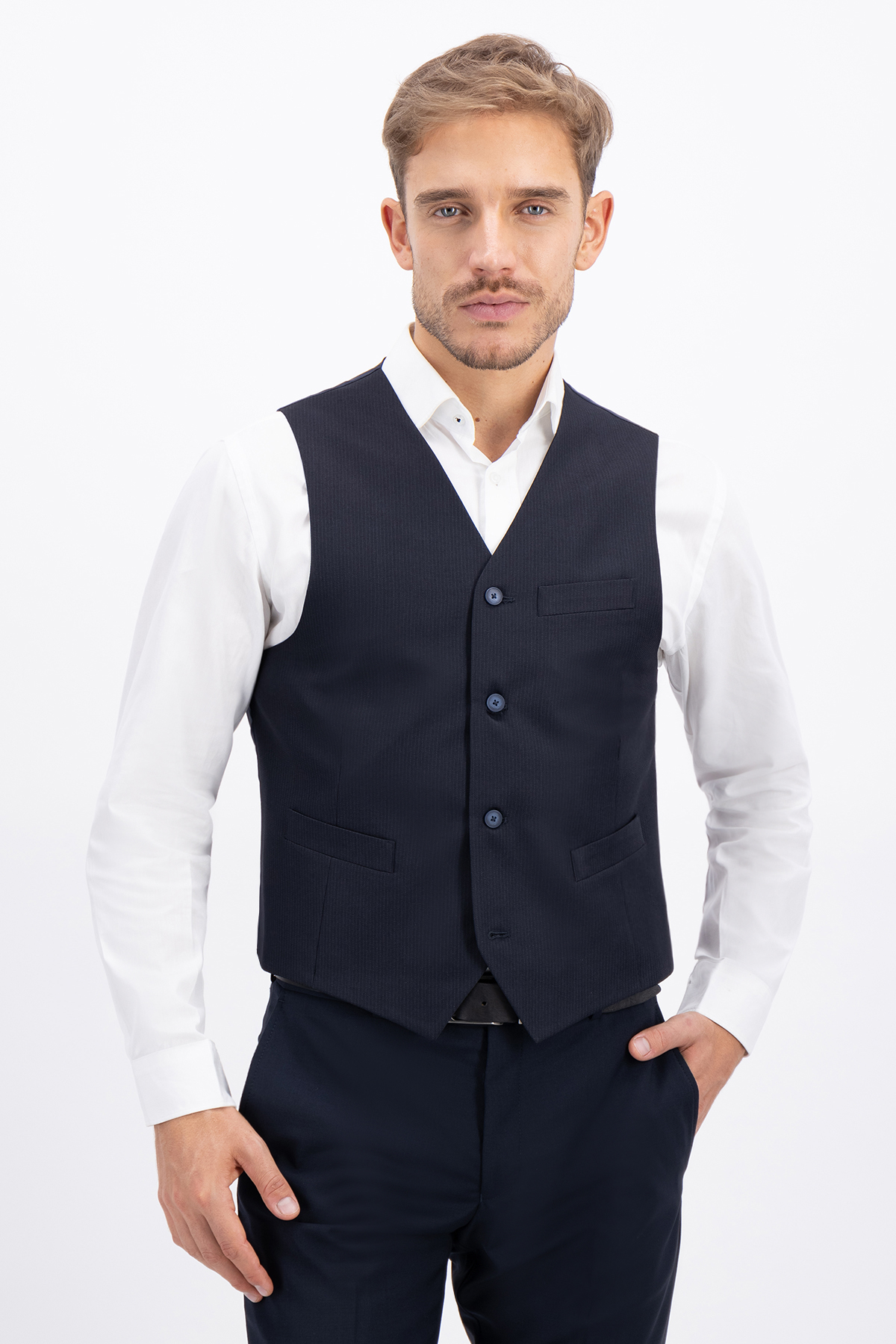 CHALECO VESTIR CONTEMPORARY FIT SONNETI