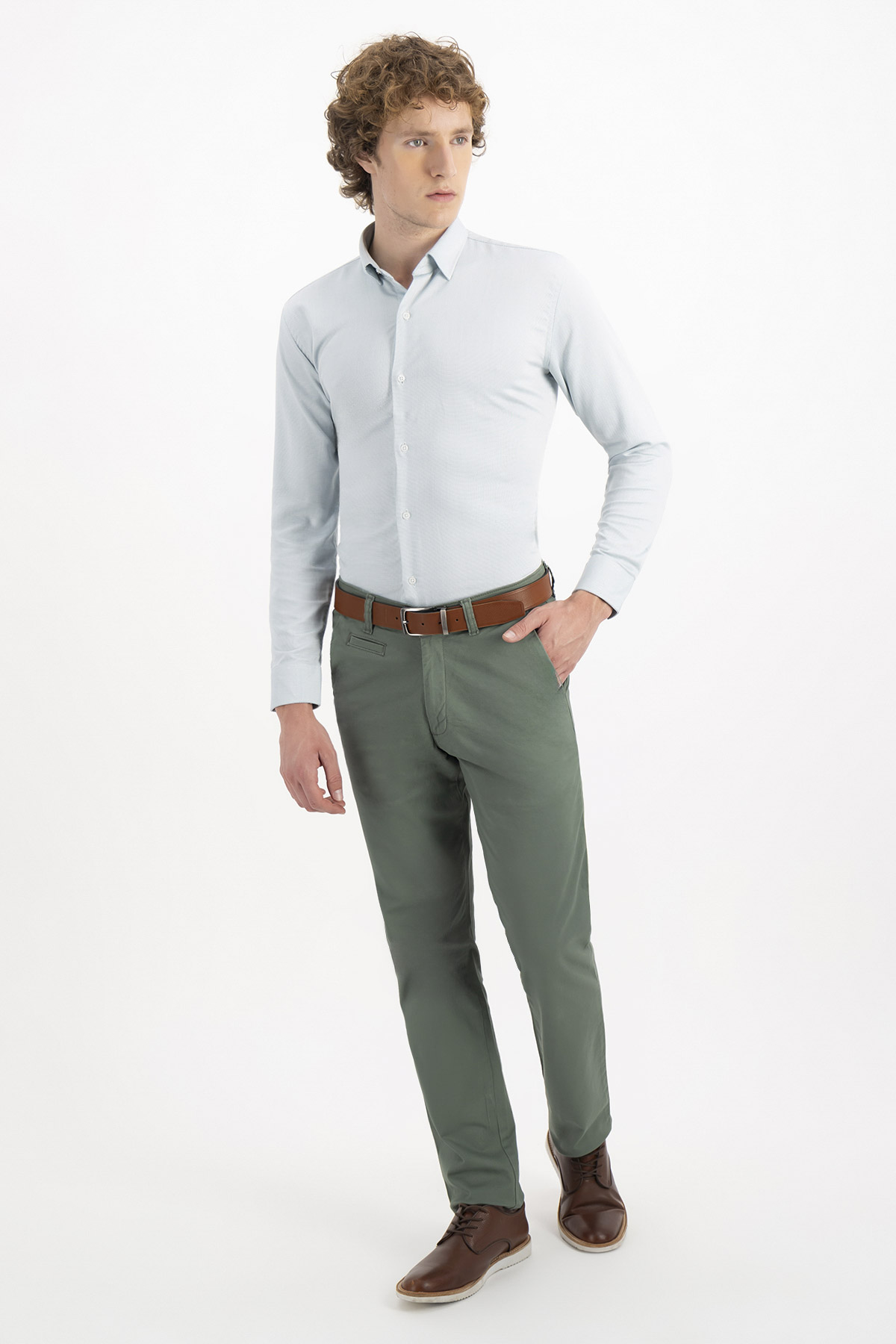 PANTALÓN CASUAL SLIM FIT LMENTAL image number 2