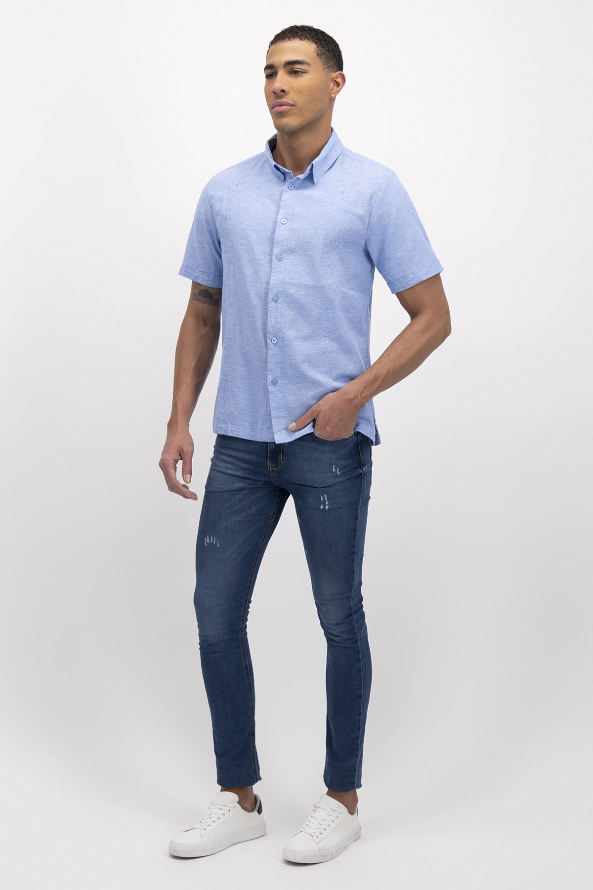 GUAYABERA CASUAL CONTEMPORARY FIT GUAYAHABANA image number 3