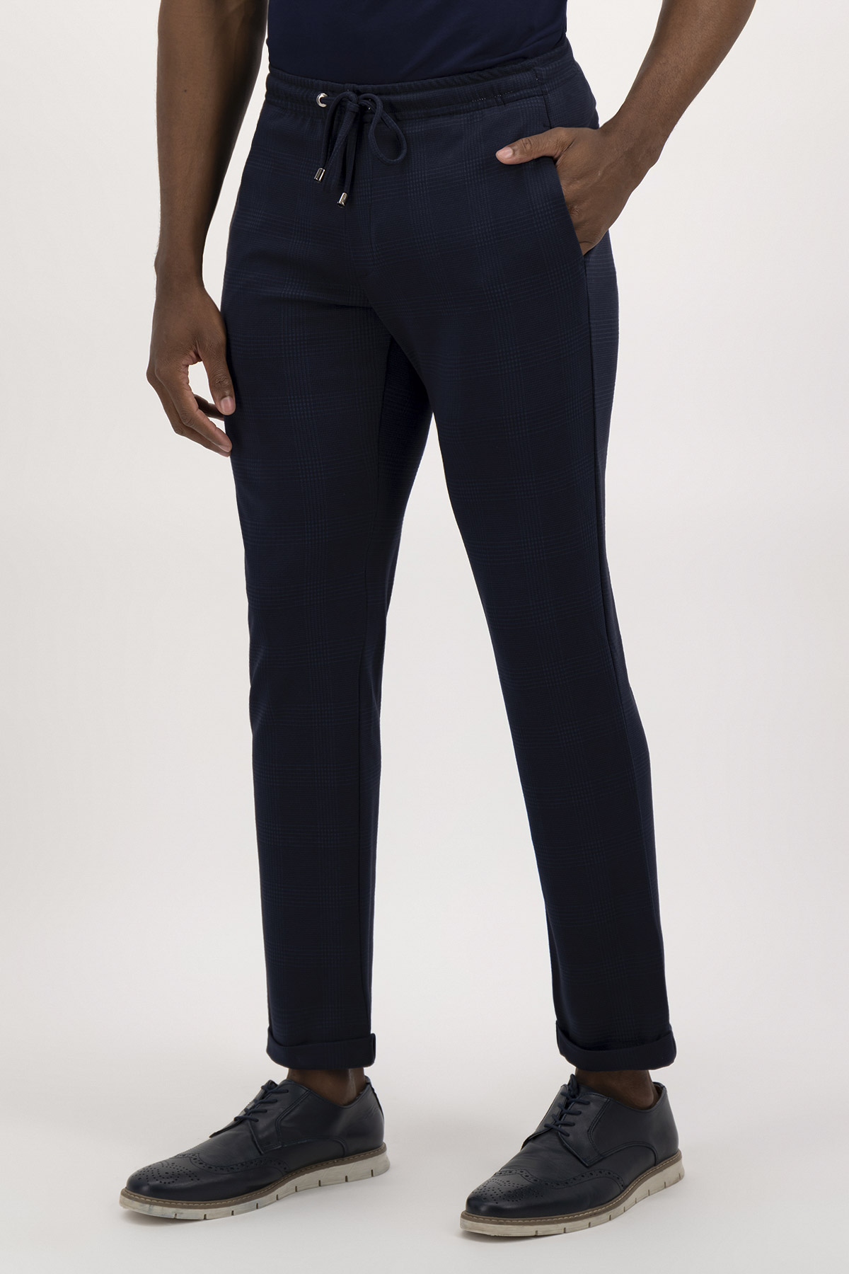 PANTALÓN TIPO JOGGER SLIM FIT LMENTAL