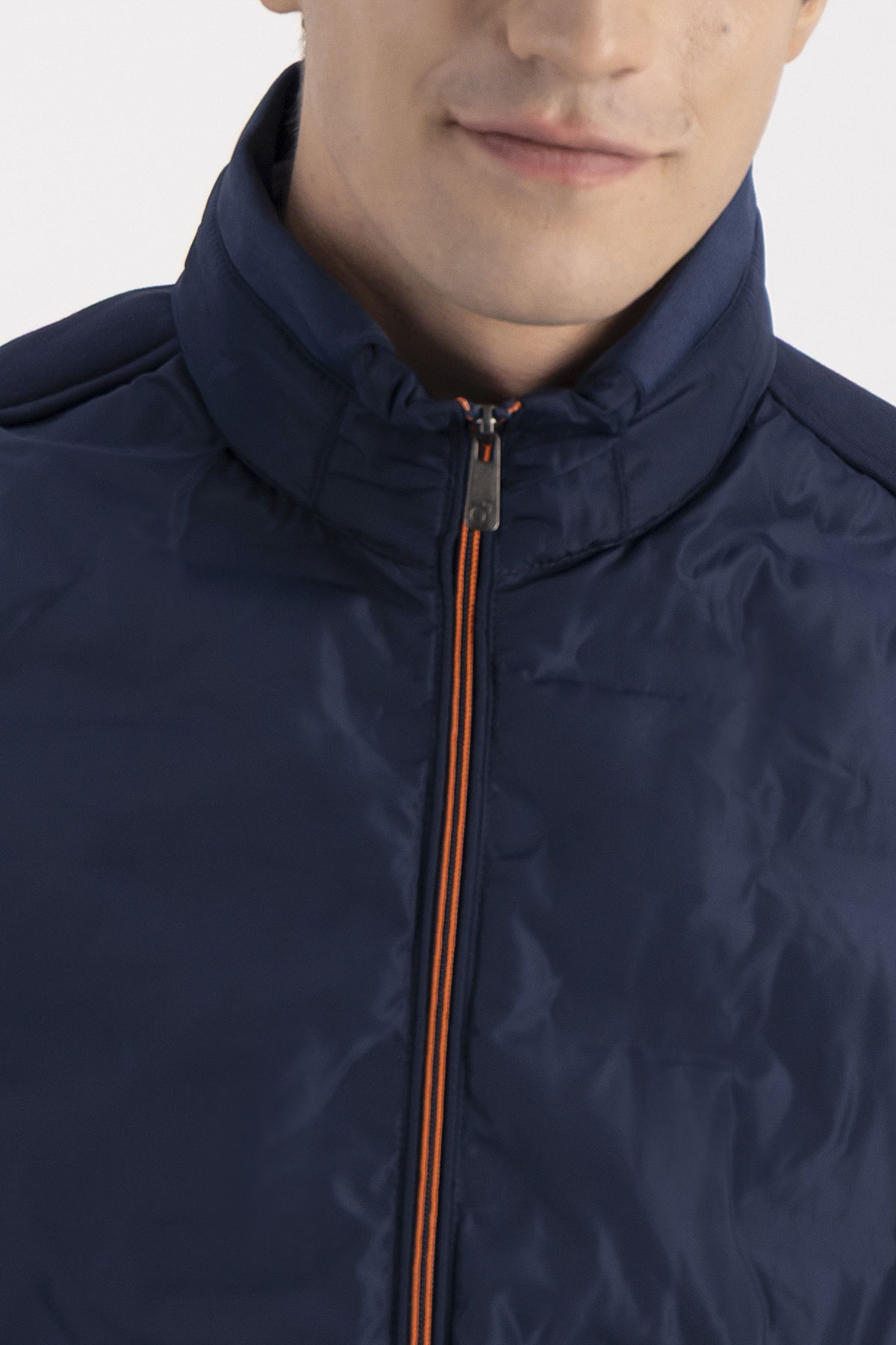 Chaleco Casual Slim image number 3