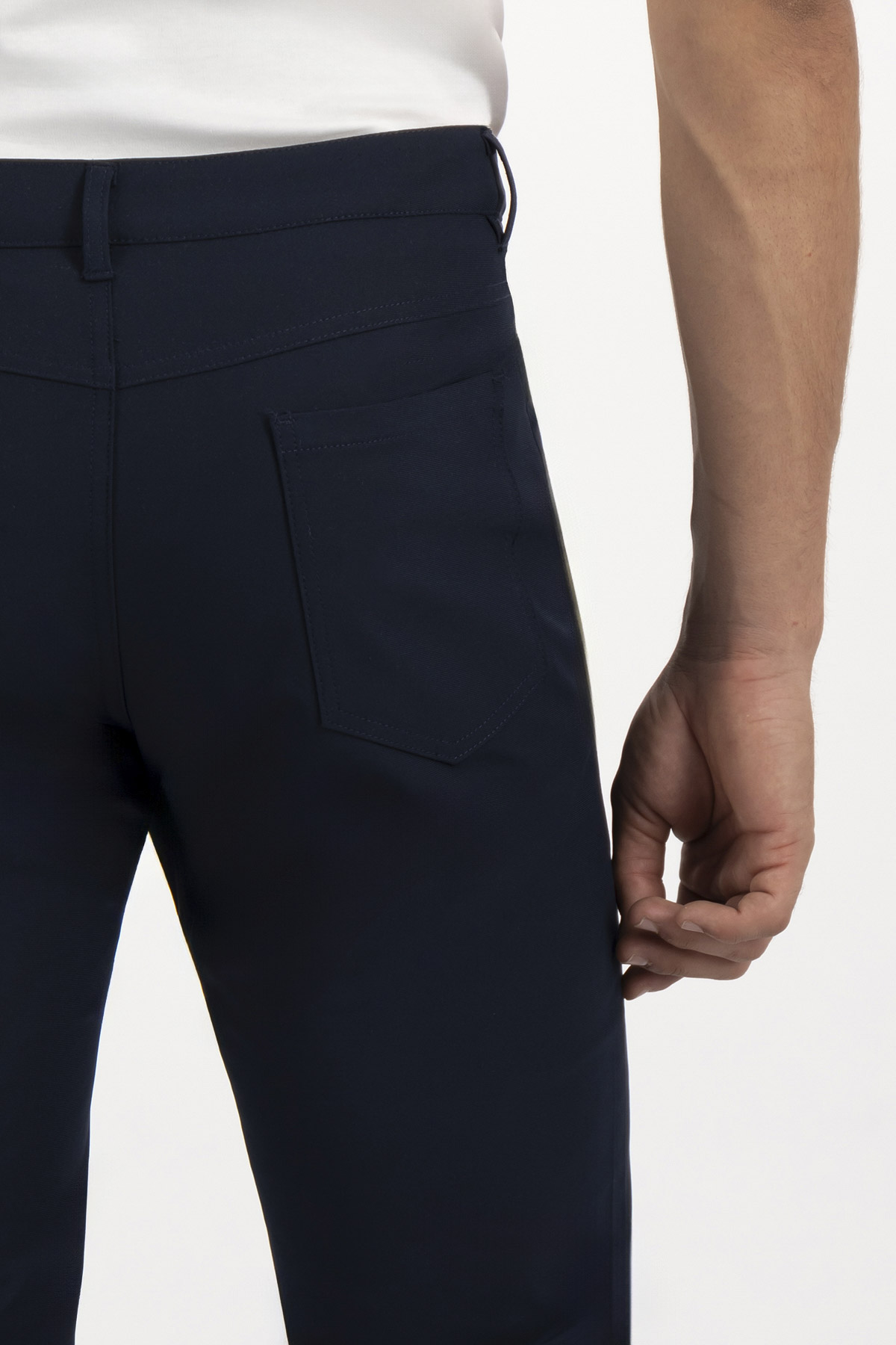 PANTALÓN CASUAL MOVE SLIM FIT LMENTAL image number 3