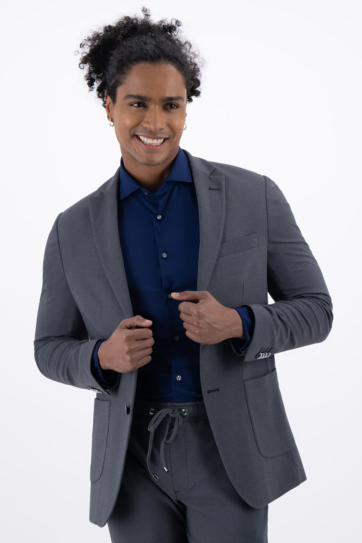 SACO SEPARATE GRIS OXFORD SLIM FIT LMENTAL image number 2
