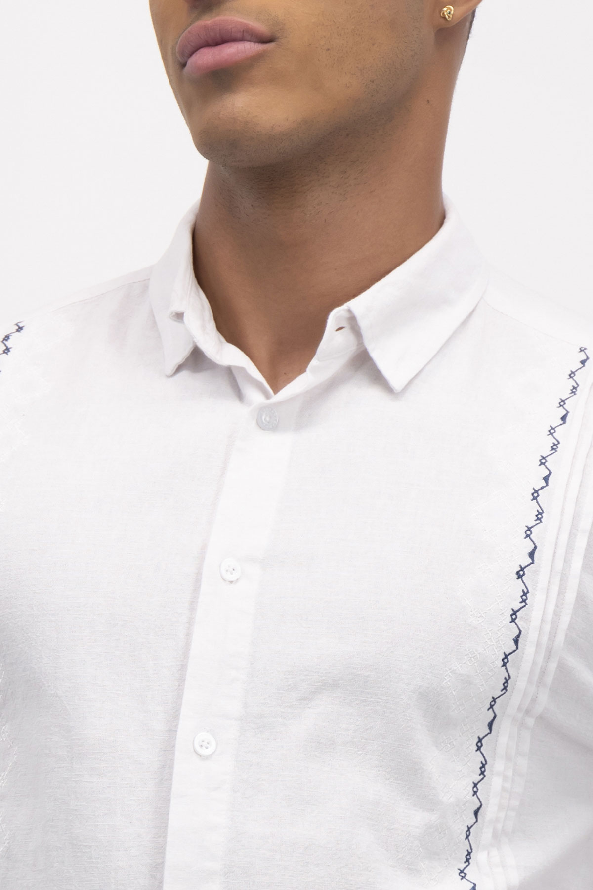 GUAYABERA CONTEMPORARY FIT GUAYAHABANA image number 2