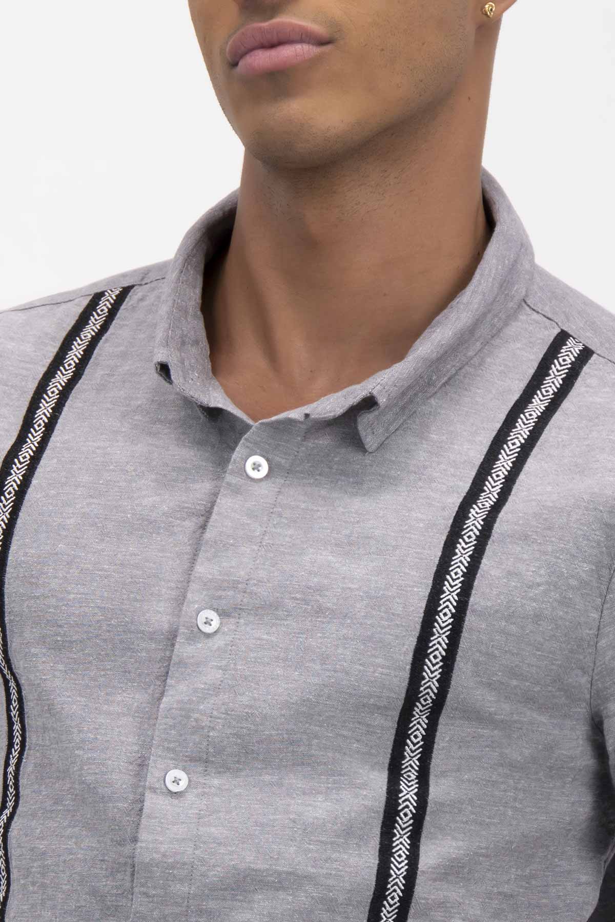 GUAYABERA CONTEMPORARY FIT GUAYAHABANA image number 2