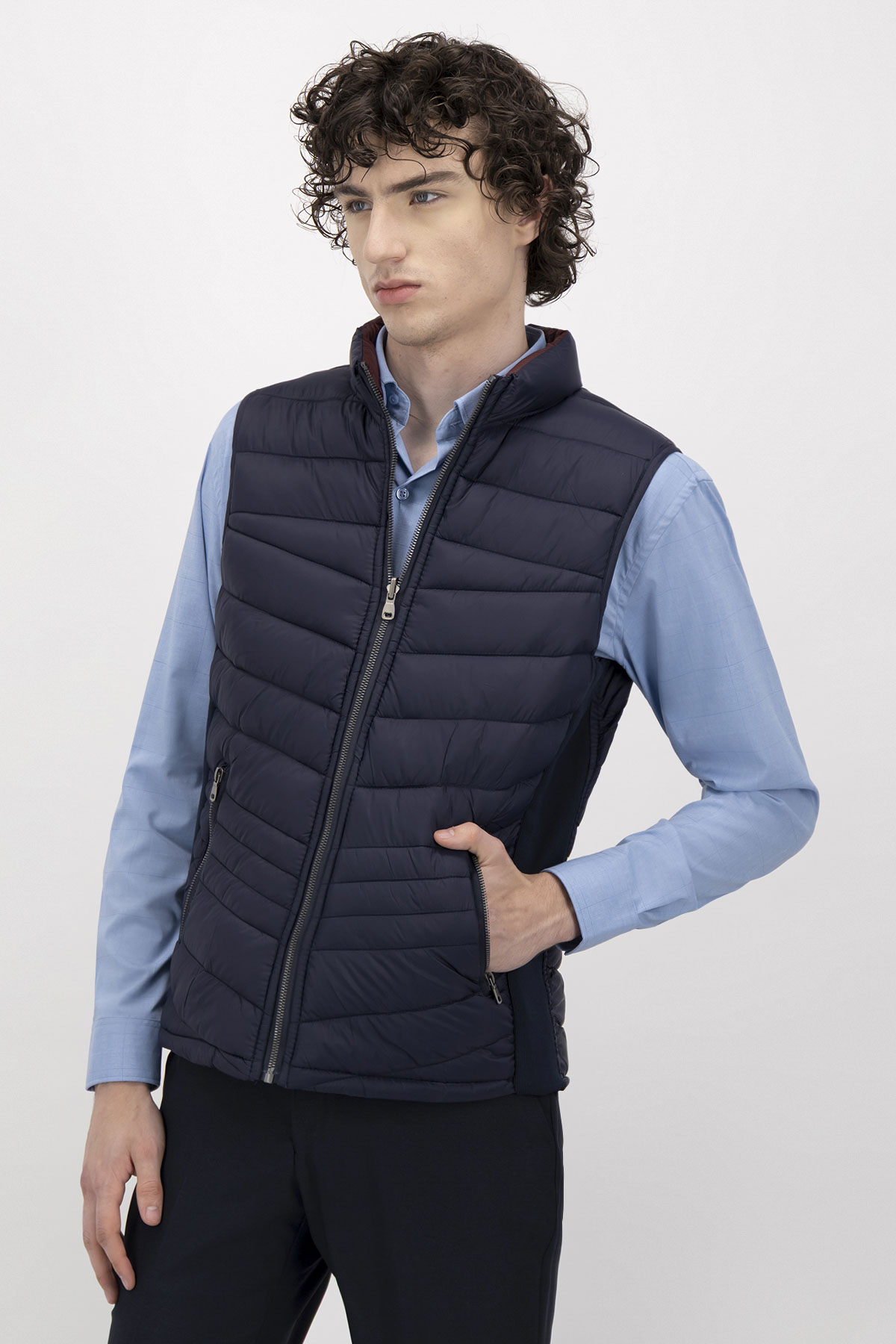 CHALECO SLIM FIT SONNETI