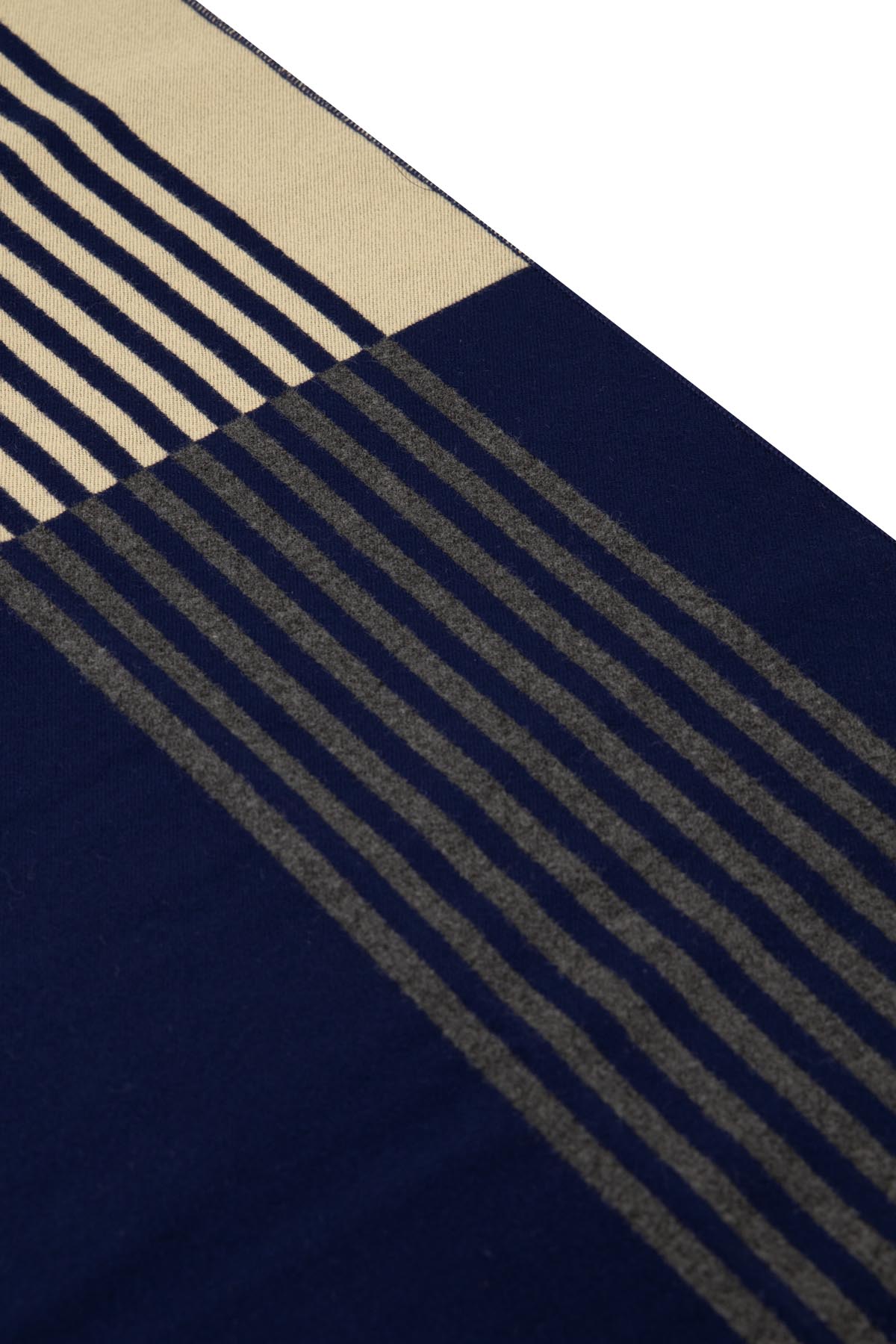 BUFANDA AZUL MARINO MENS FASHION